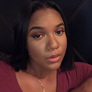 Meet your Posher, Latesha